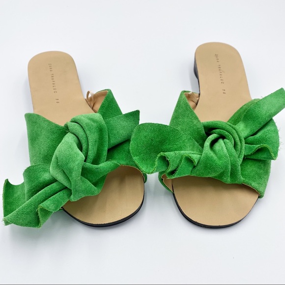 Zara Kelly Green Suede Split Bow Slide Flat